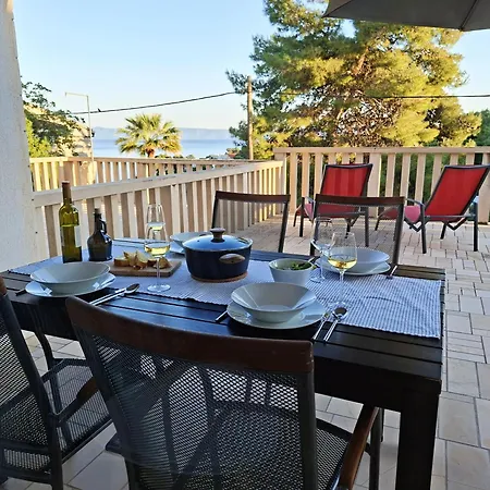 Sea View Apartman *